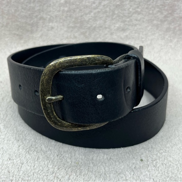 Justin Boots Black Leather Belt with Brass Buckle Men’s 32 Western Cowboy Casual - Picture 2 of 10